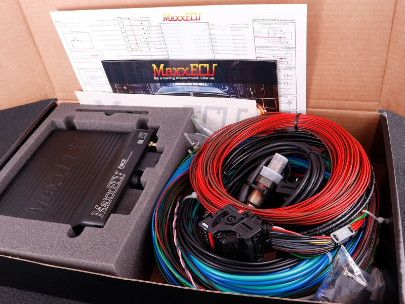 MaxxECU Race