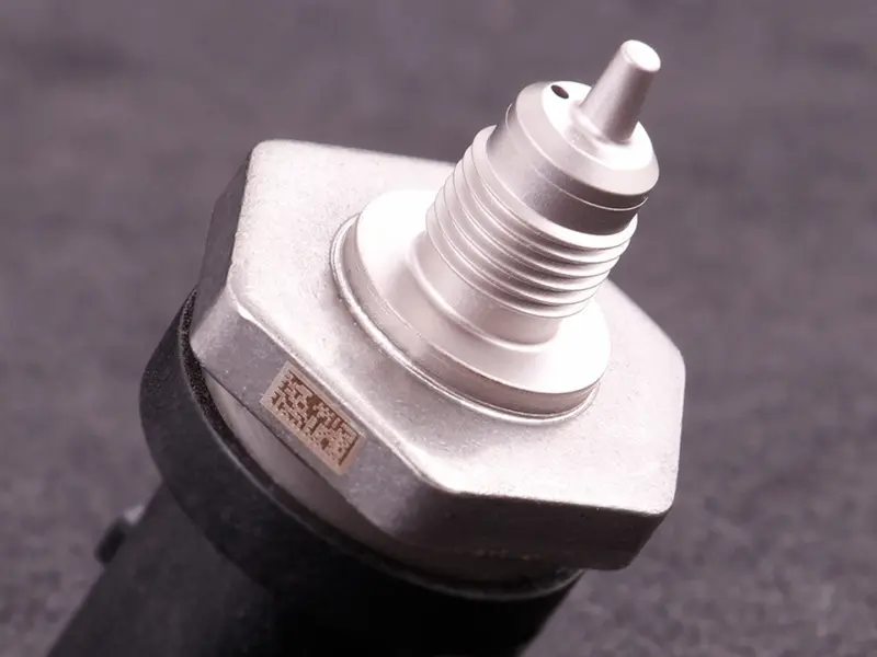 2165--bosch_pressure_and_temp_sensor--02.webp