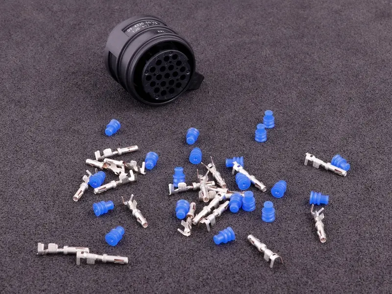 2121--vw_dsg_20pin_connector--01.webp